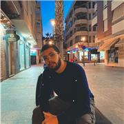 Soy profesor del área de español con experiencia en niños, pero también capacitado para enseñar a adultos.